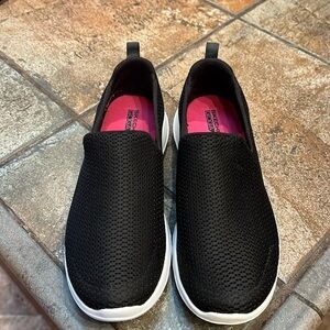 Skechers Go Walk Joy Sensational Day Slip-ons, Black, size 7.5